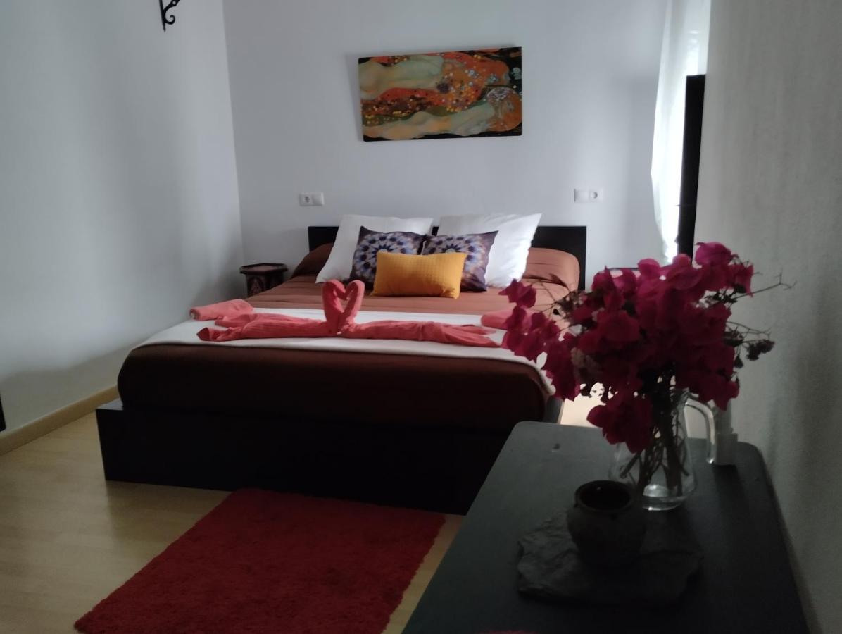Casa Salvadora Guest House อัลการ์ ภายนอก รูปภาพ